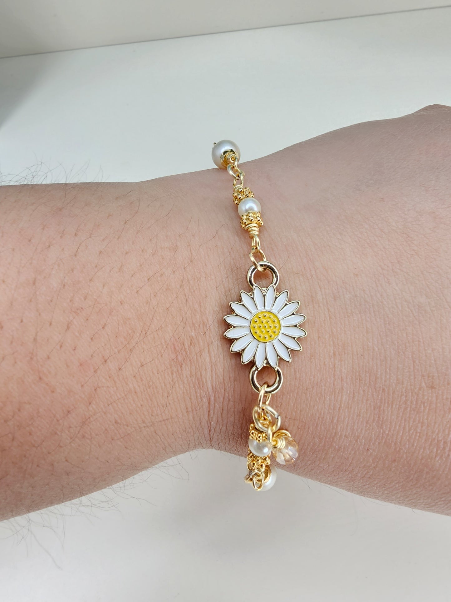 Daisy and Pearl Bracelet