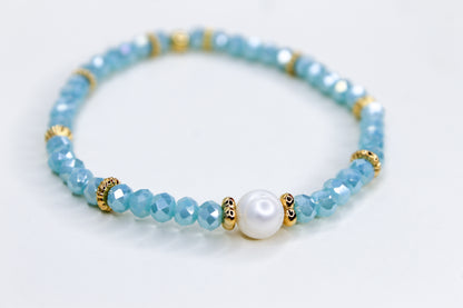 Pearl & Crystal Bracelet