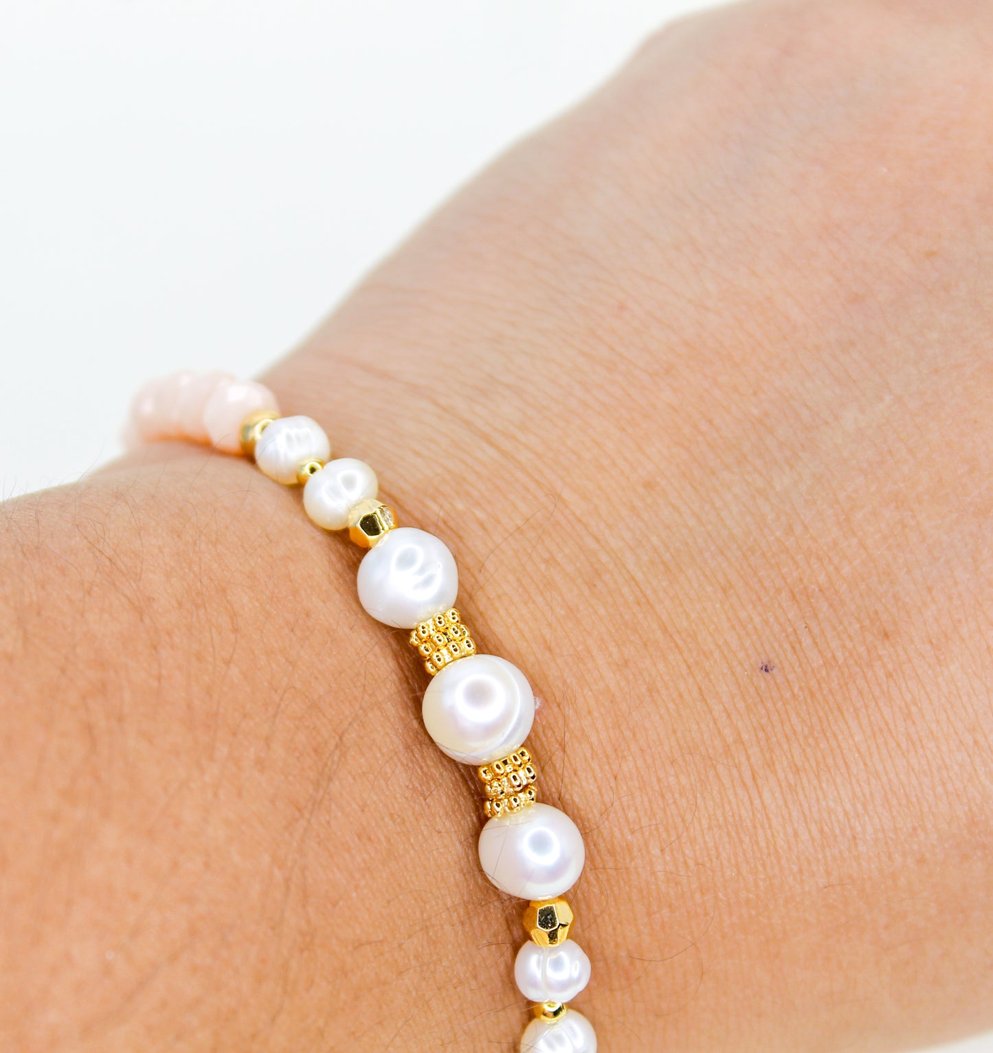 Pearl & Crystal Bracelet